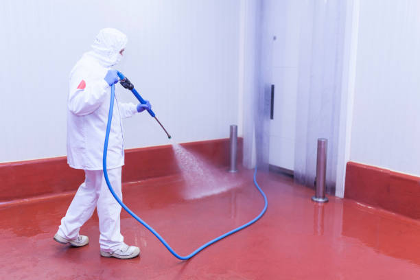 Best Factory Floor Cleaning  in Forest Oaks, NC